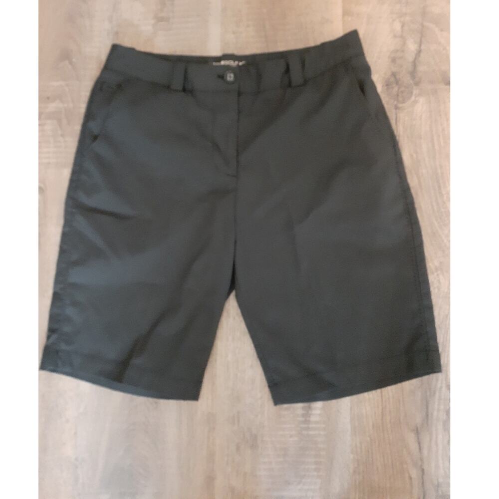 NIKE Golf Ladies Lot of 2 Bermuda Performance Golf Shorts size 8 GUC - Picture 5 of 7